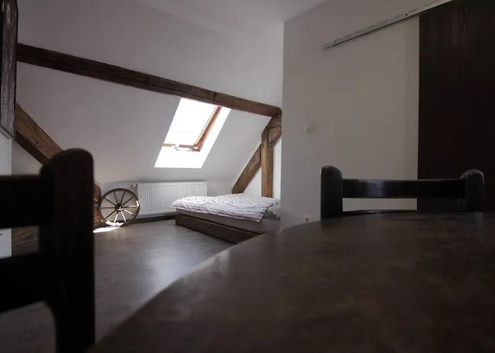 Entire In The Center With Free Parking Apartment